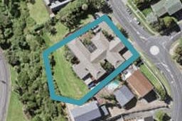 65 Takutai Avenue, Half Moon Bay, Auckland