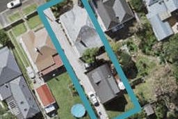 2/23 Abbotsford Terrace, Devonport, Auckland