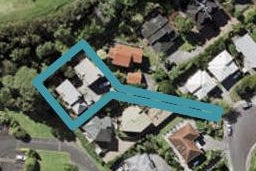 2/14 Strabo Place, Windsor Park, Auckland