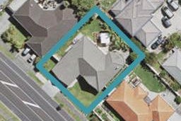 7 Summerland Drive, Henderson, Auckland