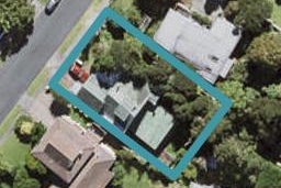13 Makepiece Place, Chatswood, Auckland