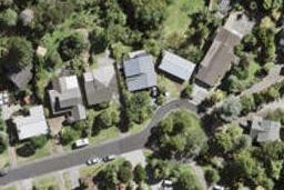 26 Deane Avenue, Titirangi, Auckland