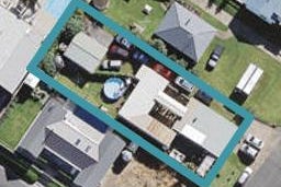 8 Blake Street, Surfdale, Waiheke Island