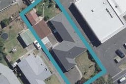 301 Clarkin Road, Fairfield, Hamilton