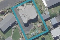 4 Bedford Parade, Brighton, Dunedin