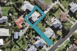 35A Holland Road, Hillcrest, Auckland