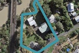 2/13 Green Lane, Helensville, Helensville