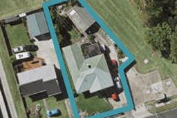 35 Edgewater Drive, Pakuranga, Auckland
