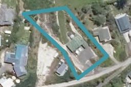 16 Cliff Street, Pahi, Paparoa