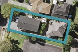 2/59 Glenmore Road, Sunnyhills, Auckland