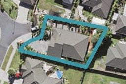 9 Holsten Place, Massey, Auckland