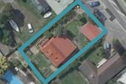 13 Governors Bay Road, Cass Bay, Lyttelton
