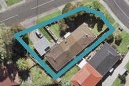 2/1 Pakira Avenue, Glendene, Auckland