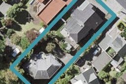 2/124 Mellons Bay Road, Mellons Bay, Auckland