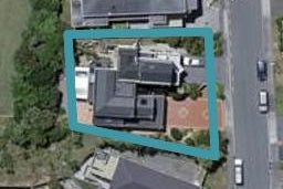 12A Treasure Grove, Hataitai, Wellington