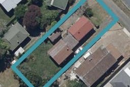 73B Lake Crescent, Hamilton Lake, Hamilton
