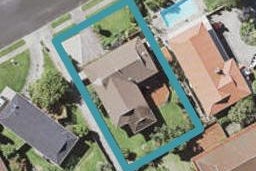 30 Dalwhinnie Parade, Highland Park, Auckland