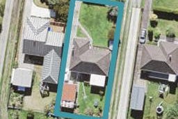 17 La Rosa Street, Green Bay, Auckland