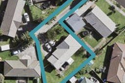 16 Randwick Place, Randwick Park, Auckland