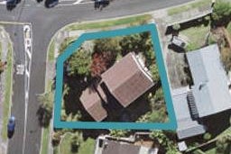 24 Chelsea View Drive, Chatswood, Auckland