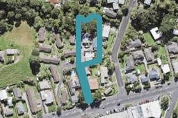 2/69A Godley Road, Green Bay, Auckland