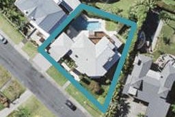 9 Rahopara Street, Castor Bay, Auckland