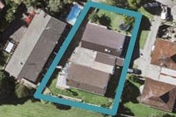 2/21 Rapallo Place, Farm Cove, Auckland