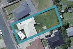 13 Barclay Street, Newlands, Wellington
