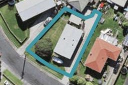 17 Titoki Street, Te Atatu Peninsula, Auckland