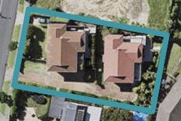 1/163 East Coast Road, Castor Bay, Auckland