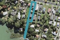 2/39 Beach Haven Road, Beach Haven, Auckland