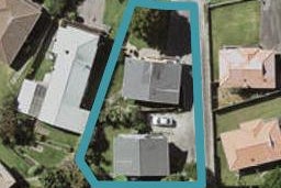 2/13 Romulus Place, Totara Vale, Auckland