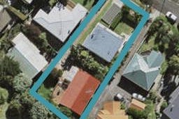 7 Wahanui Road, Greenlane, Auckland