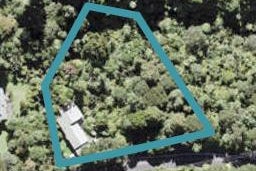 893 West Coast Road, Waiatarua, Auckland