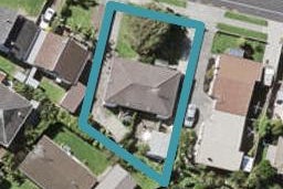 2/71 Butley Drive, Farm Cove, Auckland
