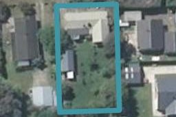 10 Kain Street, The Pines Beach, The Pines Beach
