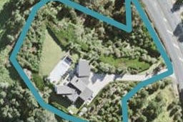 1324 East Coast Road, Albany