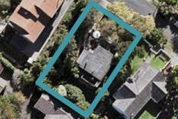 18 Blundell Place, Chatswood, Auckland
