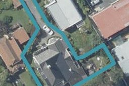 9 Valpy Street, Saint Clair, Dunedin