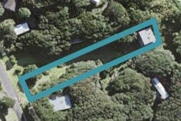 17 North Piha Road, Piha, Piha
