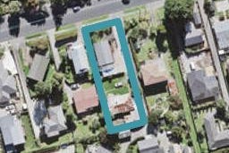 2/42 Godley Road, Green Bay, Auckland