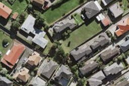 10/11 Hayr Road, Three Kings, Auckland
