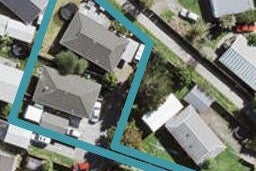 1/159 Bruce McLaren Road, Henderson, Auckland