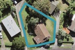 8 Cecil Beatt Place, West Harbour, Auckland