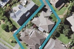 1/186 Whitford Road, Shamrock Park, Auckland