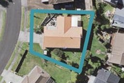 5 St Simon Place, Botany Downs, Auckland