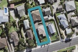 1/70 Pupuke Road, Hillcrest, Auckland