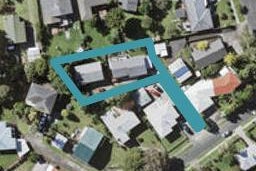 1/3 De Thiery Place, Pakuranga Heights, Auckland