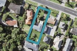 39 Beach Road, Mellons Bay, Auckland
