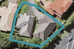 2/38 Ambleside Drive, Northpark, Auckland